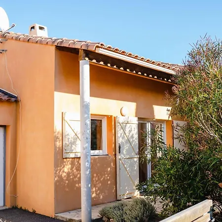 Villa 3 Pièces, 5 Couchages, Narbonne-plage, Animaux Admis - Fr-1-409-102 *